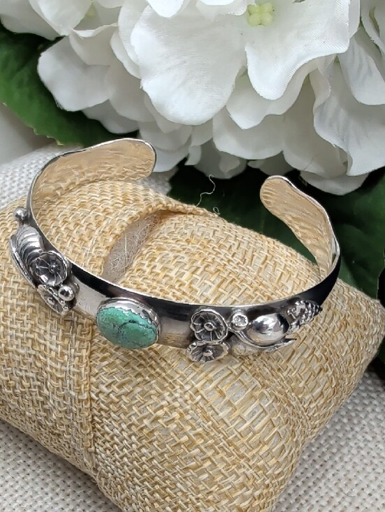 925 Sterling Silver Jewelry - Vintage Artisan 925 Sterling Silver Turquoise Floral Cuff Bracelet Southwest